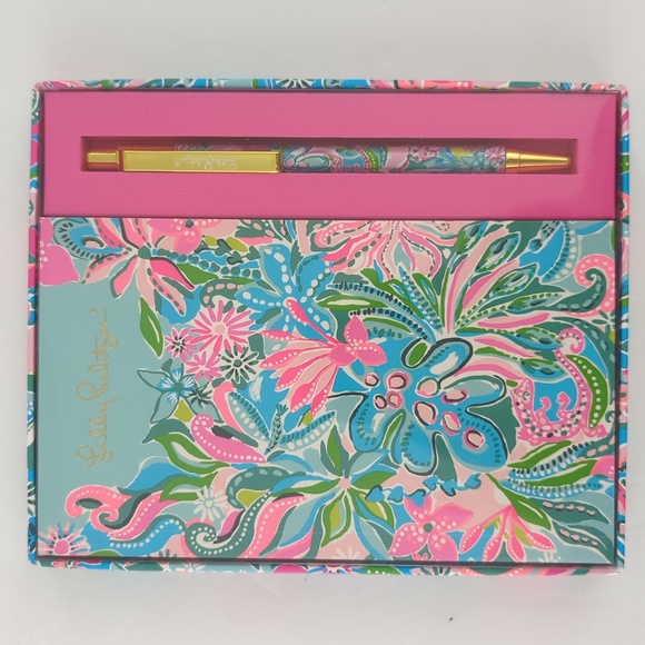 Lilly Pulitzer Other - NWT Lilly Pulitzer On The Go Agenda Kit